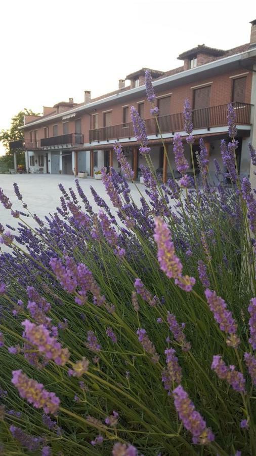 Villa Cascina Longoria Neive Exterior foto